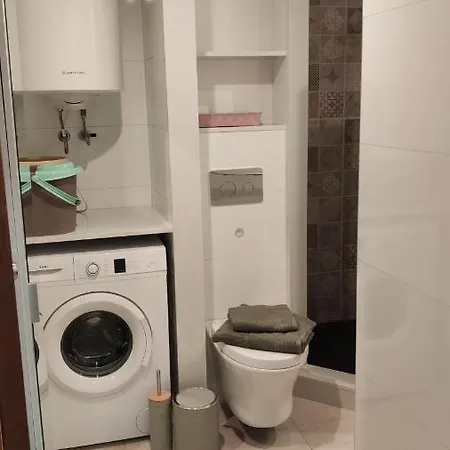 Apartamento Con Encanto En La Playa Del Arenal De *