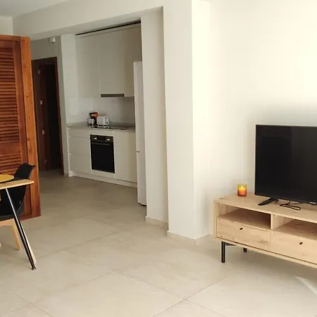 Apartamento Con Encanto En La Playa Del Arenal De Apartment *