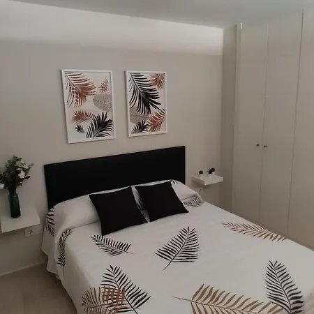 Apartamento Con Encanto En La Playa Del Arenal De Apartment