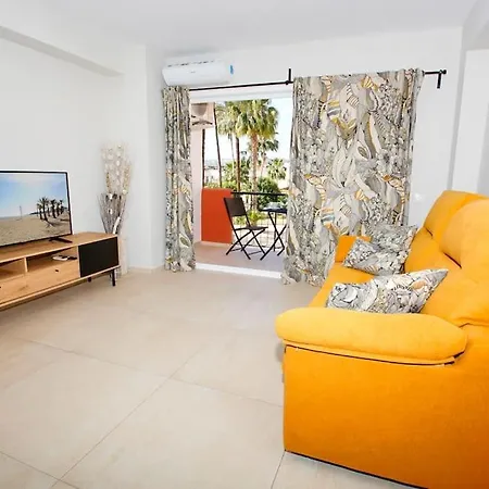 Apartamento Con Encanto En La Playa Del Arenal De Apartment *